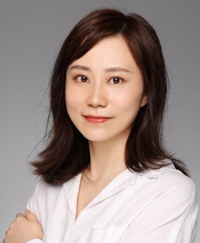 “薇”光照亮，一“陸”同行——記外國(guó)語(yǔ)學(xué)院陸薇薇老師